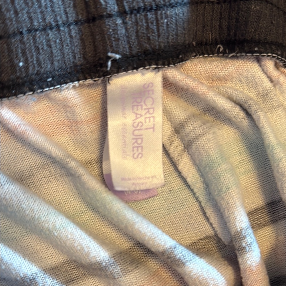 Secret Treasures Black and Gray Lounge Pants